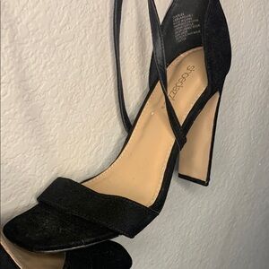 Shoe Dazzle Black Women's Heels
